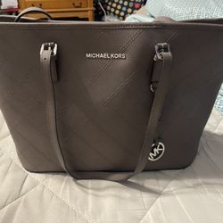 Michael Kors Tote