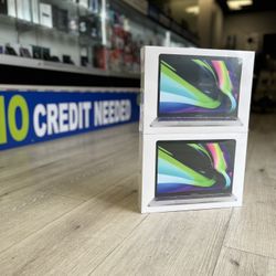 MacBook Pro 13 inch M2 Chip (Newest Model)