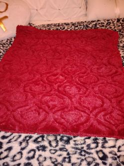Burgundy furry throw blanket