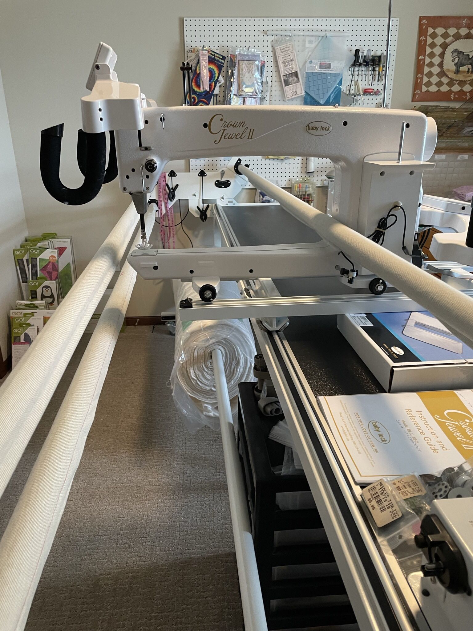 Babylock Longarm quilting frame