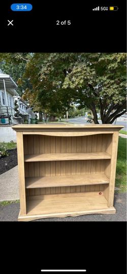 Meadowdale Bookcase