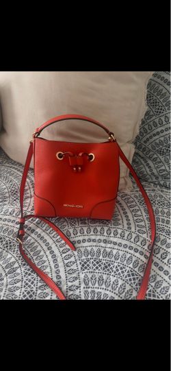 Orange designer (real)
