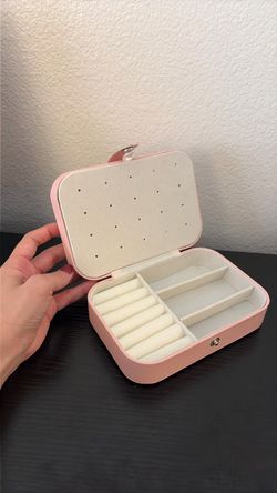 Pink Travel Jewelry Box Organizer