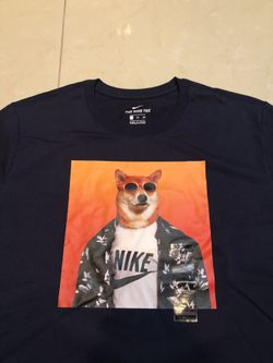 Nike shirt size xxl