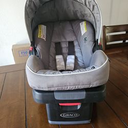 Graco Car Seat 