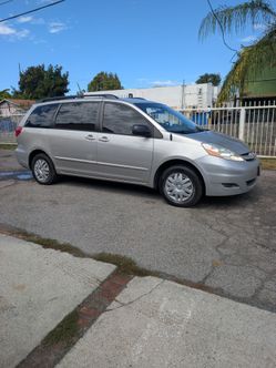 2008 Toyota Sienna