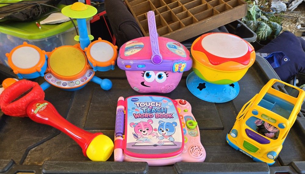 Toys 