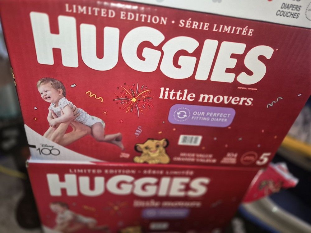 Huggies Size 5 $35 Cada 1 Caja Precio Firme