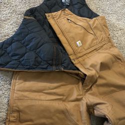 XL Women’s Insulated Carhartt Bibs (Brand new with tags!) 