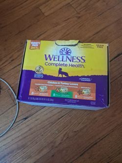 Wellness Complete Health Cat Food Variety Pack 24 Cans