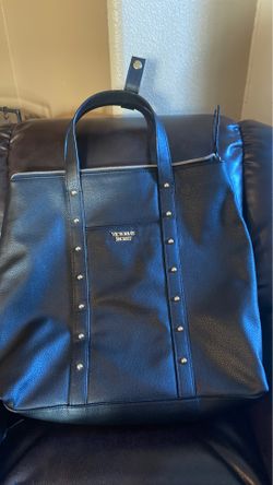 Victoria secret purse with backpack handles