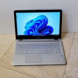 HP Envy x360 Convertable 2 In 1 Laptop, 15.6" FHD Touchscreen, Intel Core i7(8th Gen),B&O Sound ,SSD,USB-C ,HDMI, Windows 11- Great Condition - Fast 