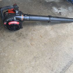 Troy-Built 27cc Leaf Blower And Vacuum 