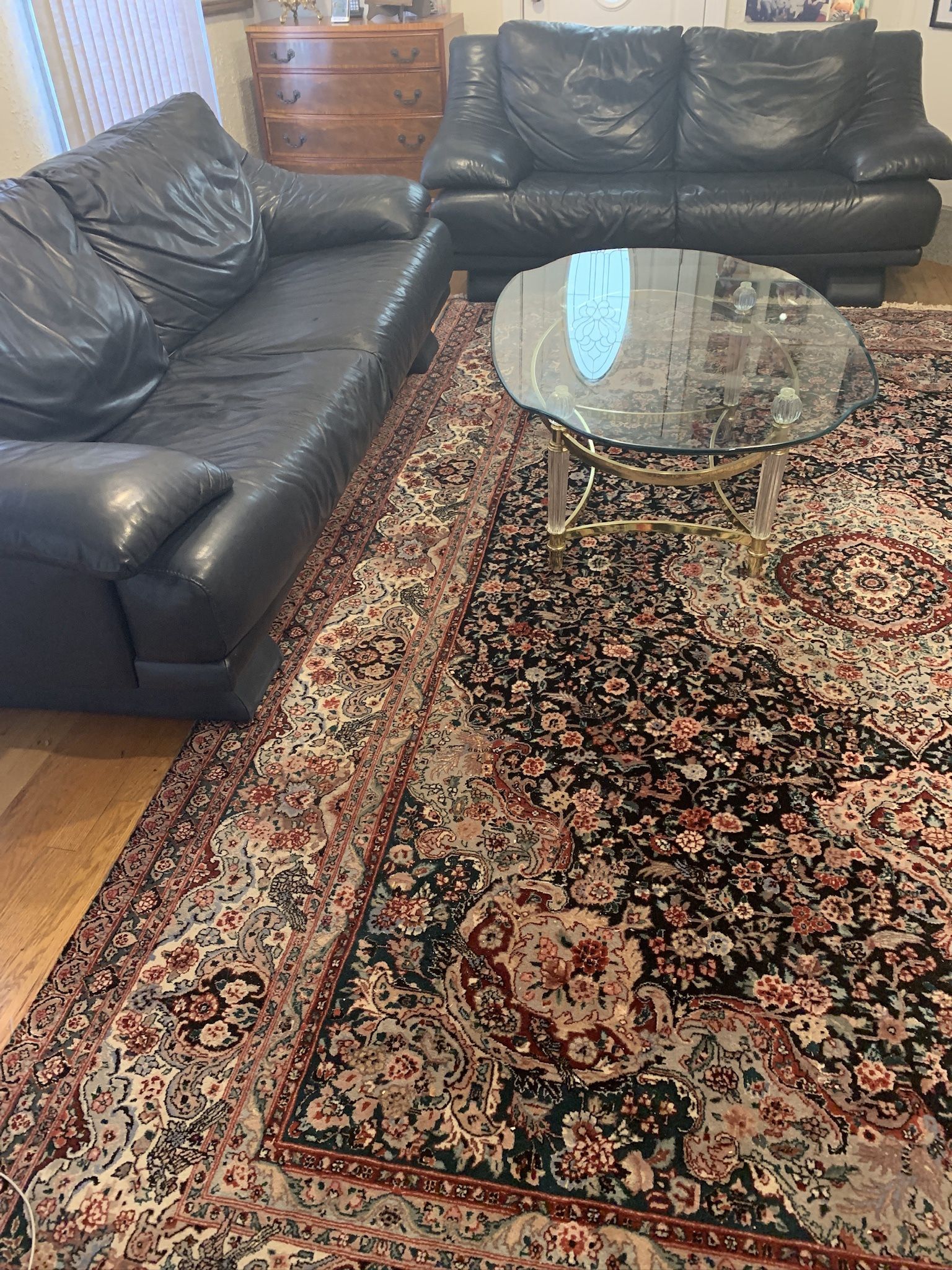 Natuzzi soft leather Italian couch and love seat , navy blue ,couch 82”w, love Seat 70”custom made.  Natuzzi use premium top grain Italian leather , m