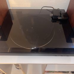 Sony Record Player And Bluetooth Speakers. 