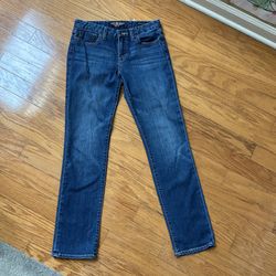 Like new Lucky Brand women straight jeans size 8/29