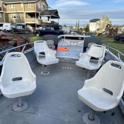 Pedestal Boat Seats 