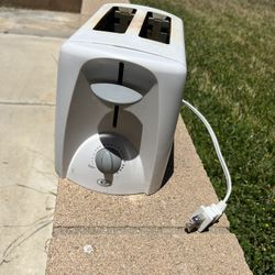 White Toaster 
