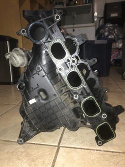 2008 Intake manifold