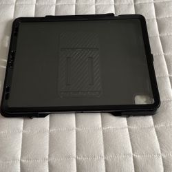 Apple Case iPad Pro 12.9 inch 5th Gen 