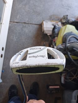 MacGregor putter
