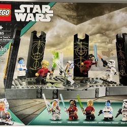 LEGO Star Wars: Ahsoka Tano's Duel on Peridea (75385)
