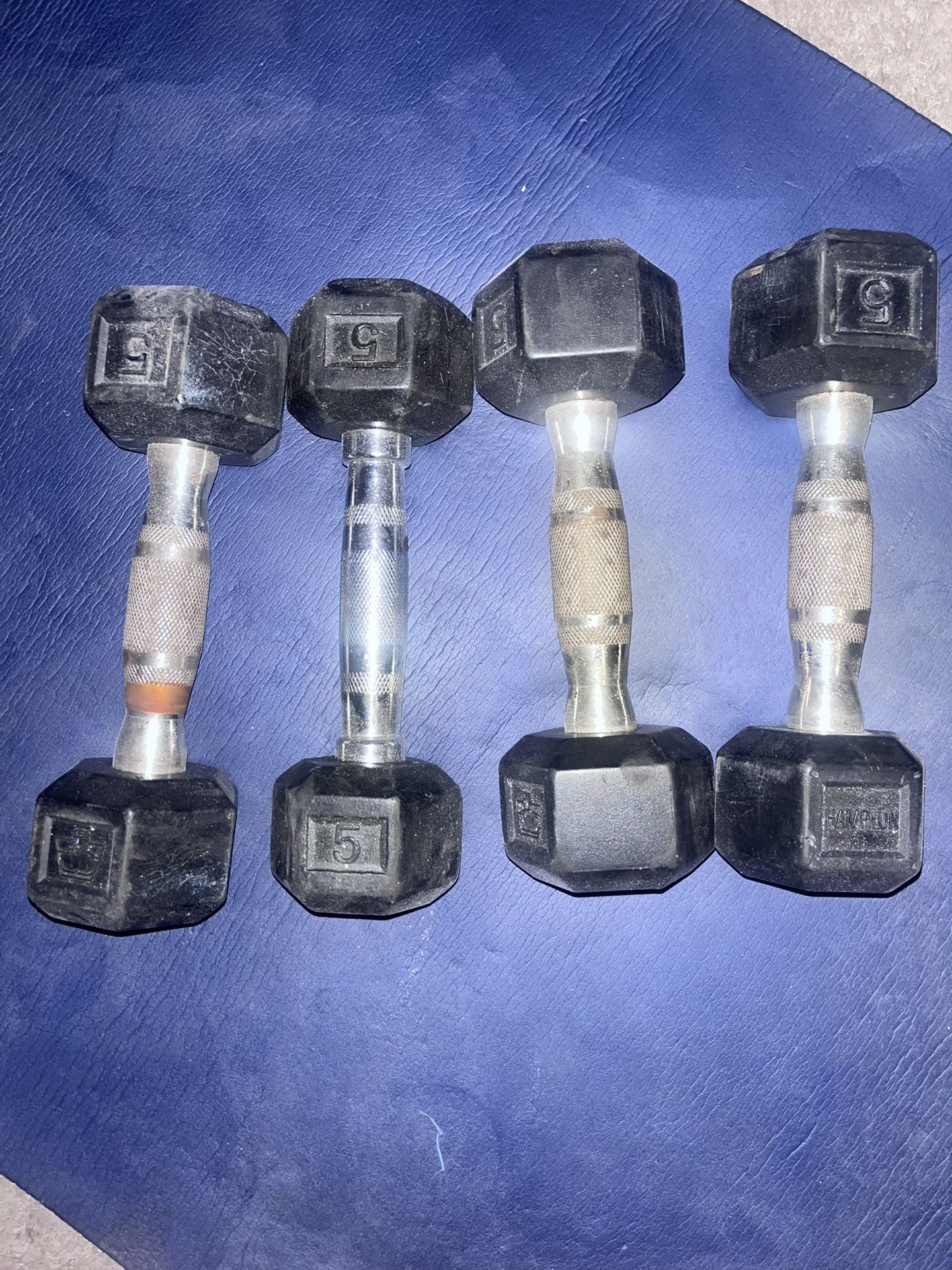 2 Pairs 5 Pound Dumbbells