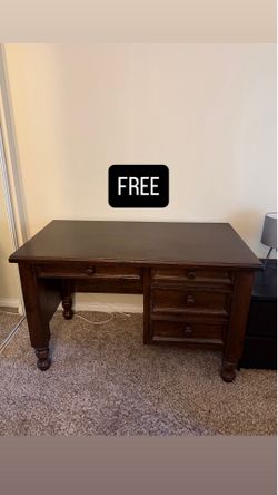 FREE Study Desk