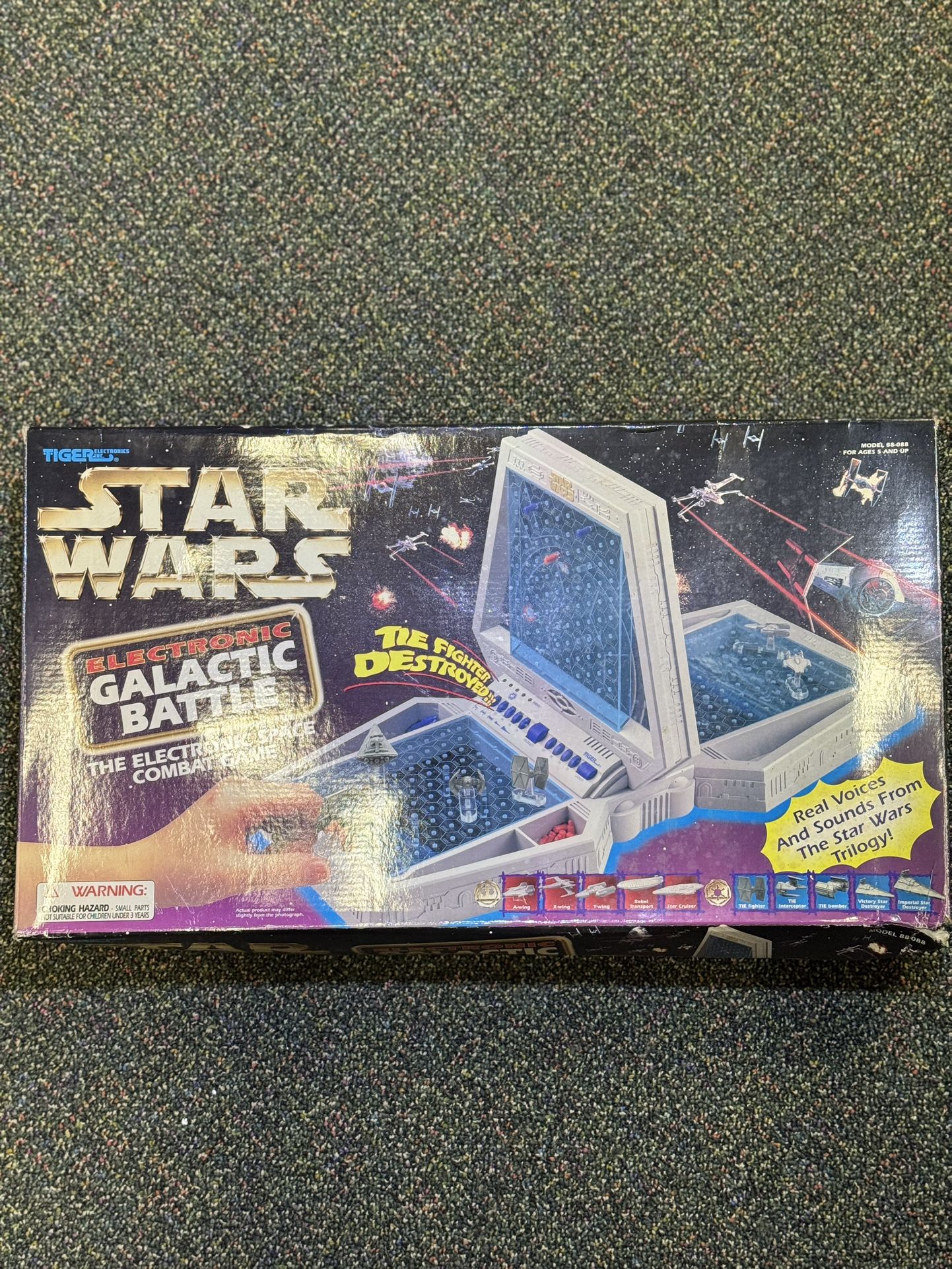 Vintage Star Wars Electronic Galactic Battle Space Combat Game 1997 Tiger