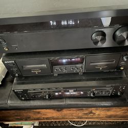 Sony Home Stereo System and Speakers Altogether for ONLY $150