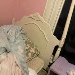 2 Twin White Beds Post Have Worn Out Fixer Uppers Forsure But Good Nice Beds