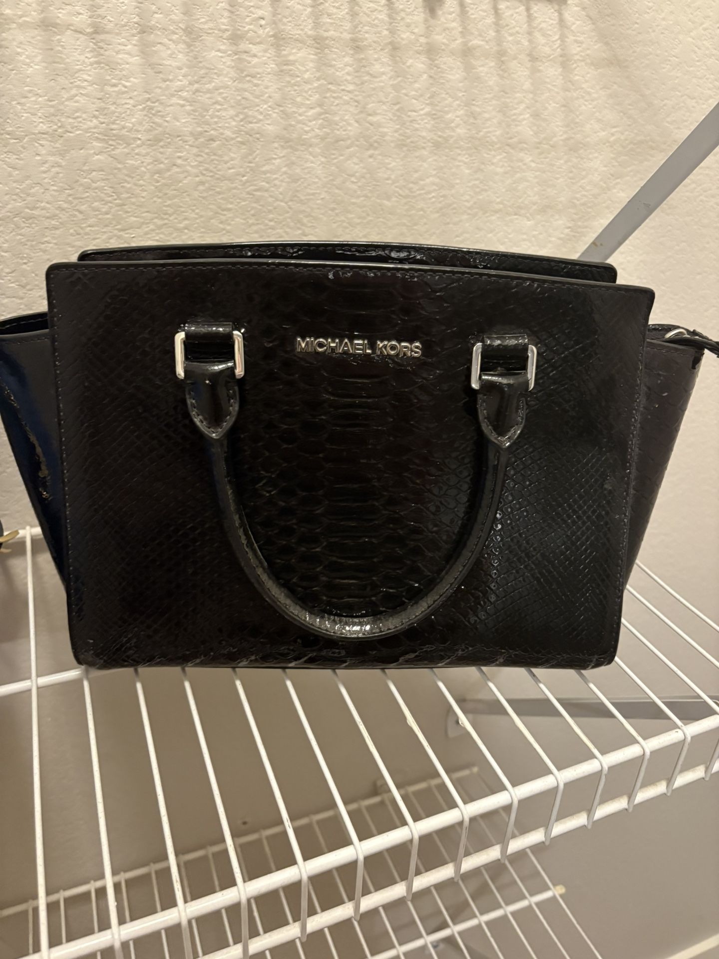 Micheal Kors Purse