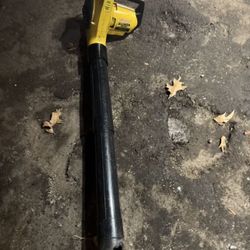 Paramount Corded electric leaf Blower
