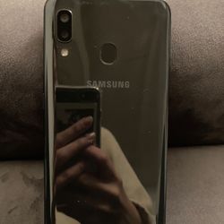 Samsung A20 Phone 