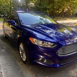 2013 Ford Fusion SE