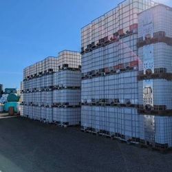 275 Gallon Totes