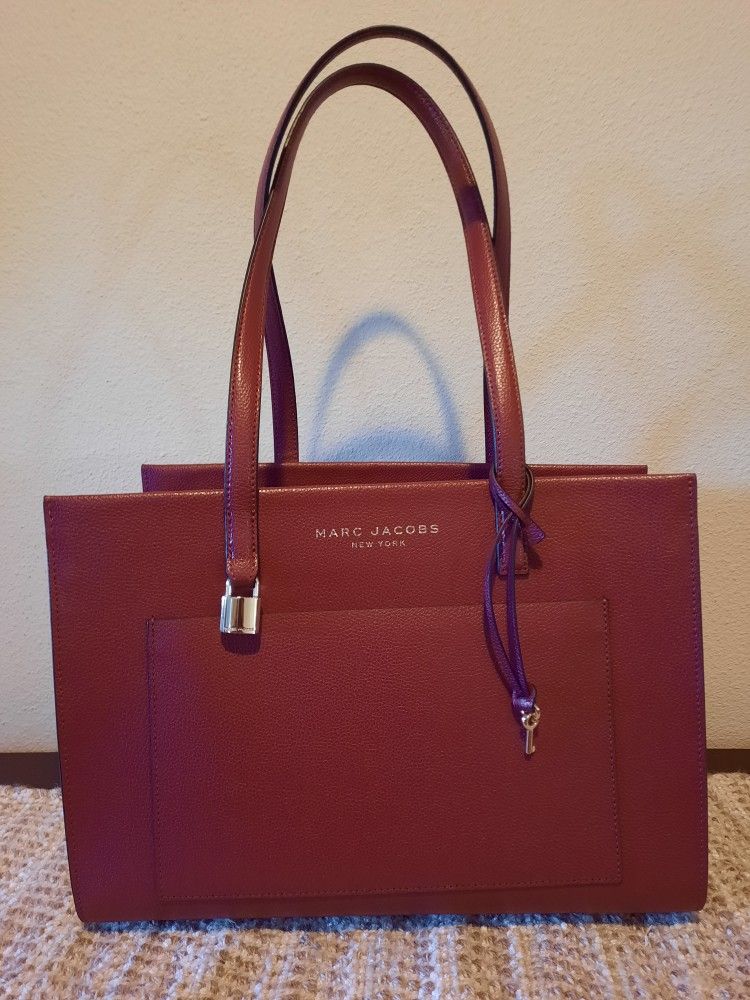 Marc Jacobs Leather Work Tote Bag (Color: Pomegranate)