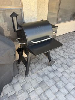 Traeger 575 Pro w/ WiFi
