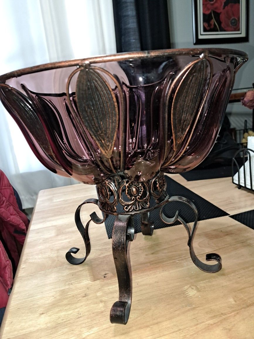 Fenton Empress Lotus Petal Design 