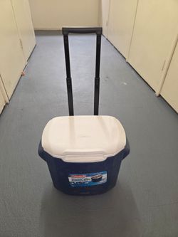 COLEMAN COOLER NO WHEELS