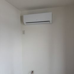 Heater And Cooling Mini Split System With Installation