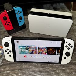 Nintendo switch - OLED Model + Accessories