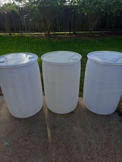 55 gal. Plastic drums