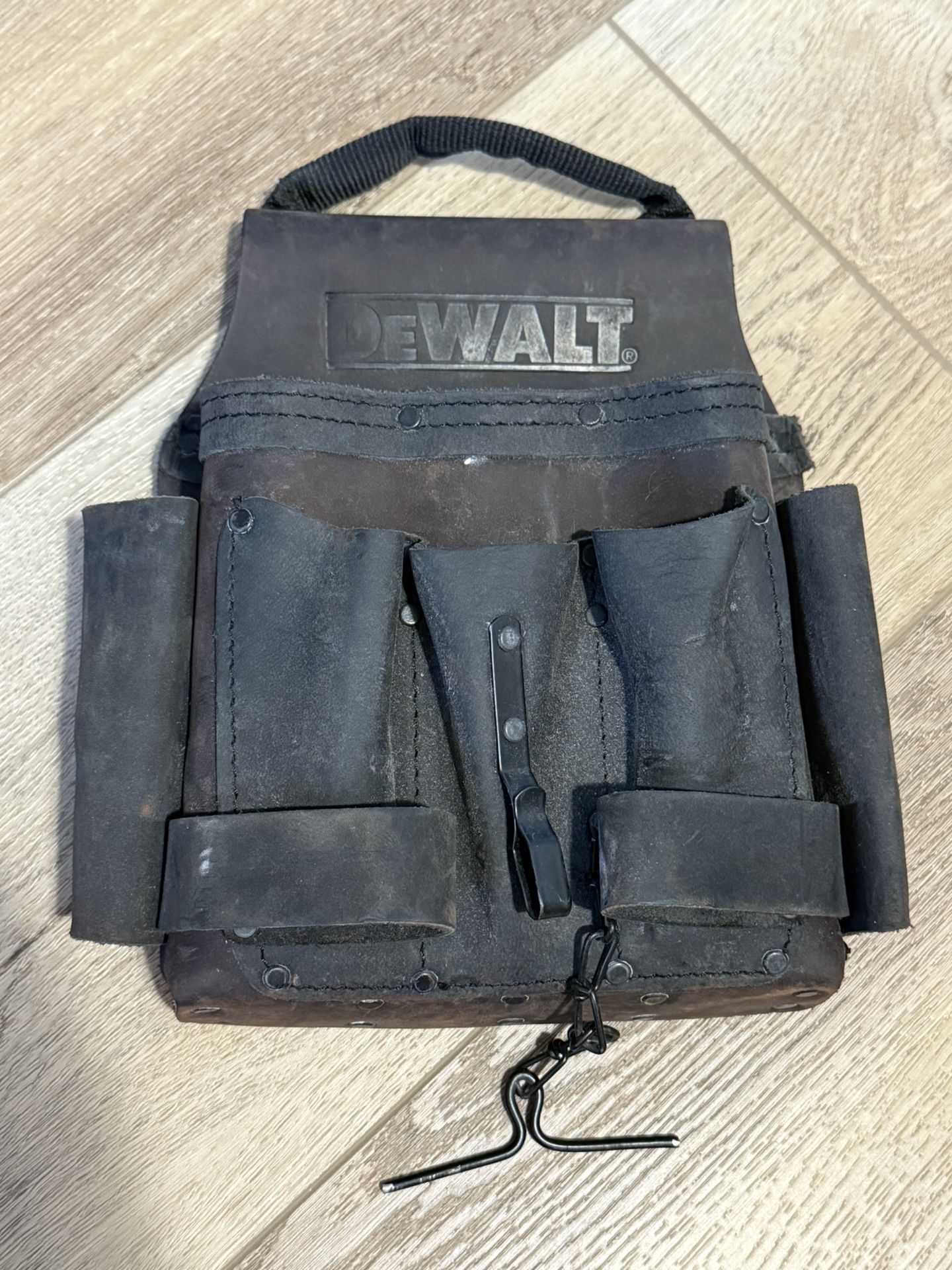 DEWALT Leather Electrician Tool Pouch
