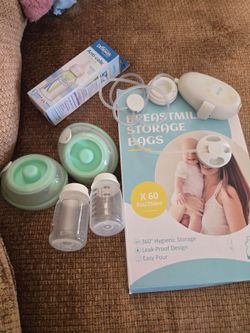 Elvie pump and storage bags