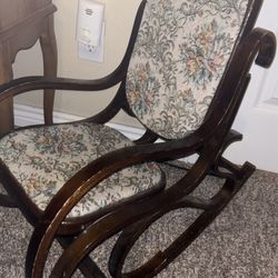  Doll  Or Child Size Bentwood Rocker