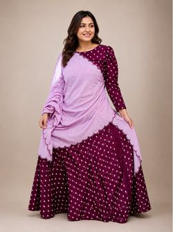 Indian Traditional Women’s Outfits / Saree / Lehenga Sets