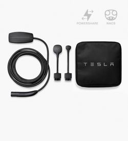 Tesla mobile connector