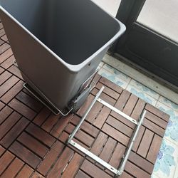 Pull Out Garbage Bin