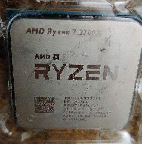 AMD Ryzen 7 3700x  AM4 CPU